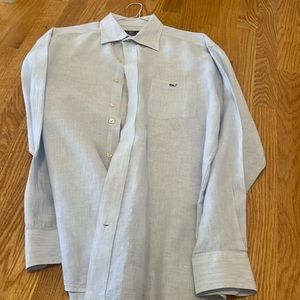 Vineyard vines, large men’s dress shirt. Smoke free/pet free home.